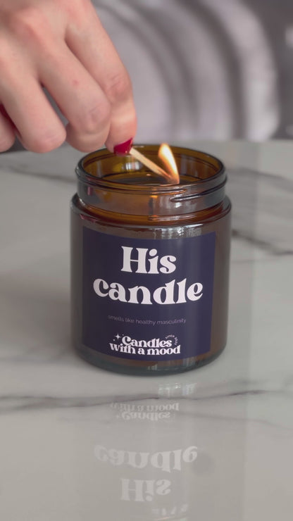Lumânare parfumată din ceară de soia HIS CANDLE  grapefruit - rum - cedarwood - patchouli 250g
